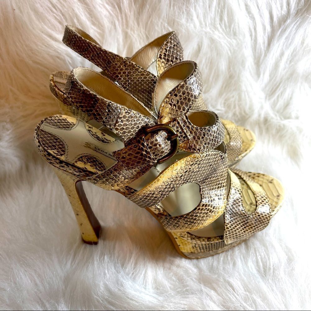 LEON MAX SNAKESKIN PRINT STRAPPY SANDAL  HEELS, 8